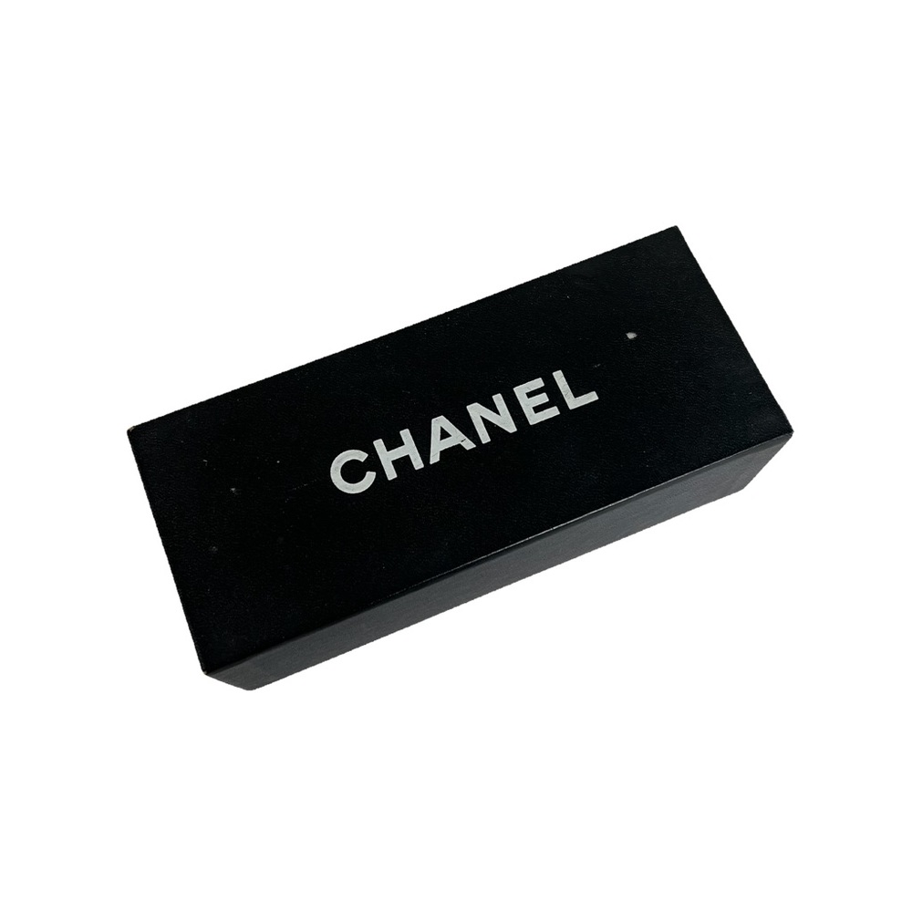 Chanel CC Logo Rimless Sunglasses - Picture 4 of 13